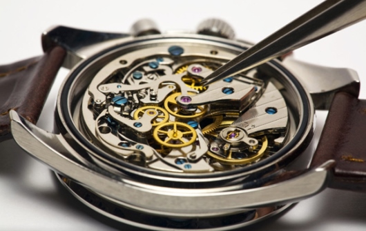 Mechanical Watch Maintenance | Watch Repair Services